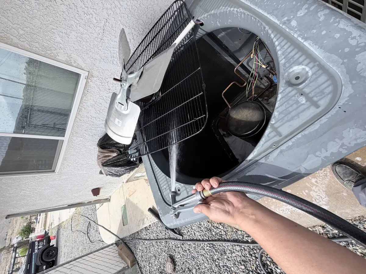 Desert Air energy-efficient installs in Apple Valley, CA - photo 7